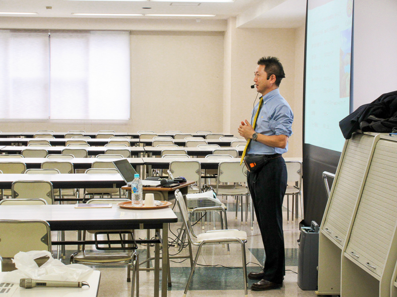 代表・小川清貴 都内高校の「健康講和」で授業